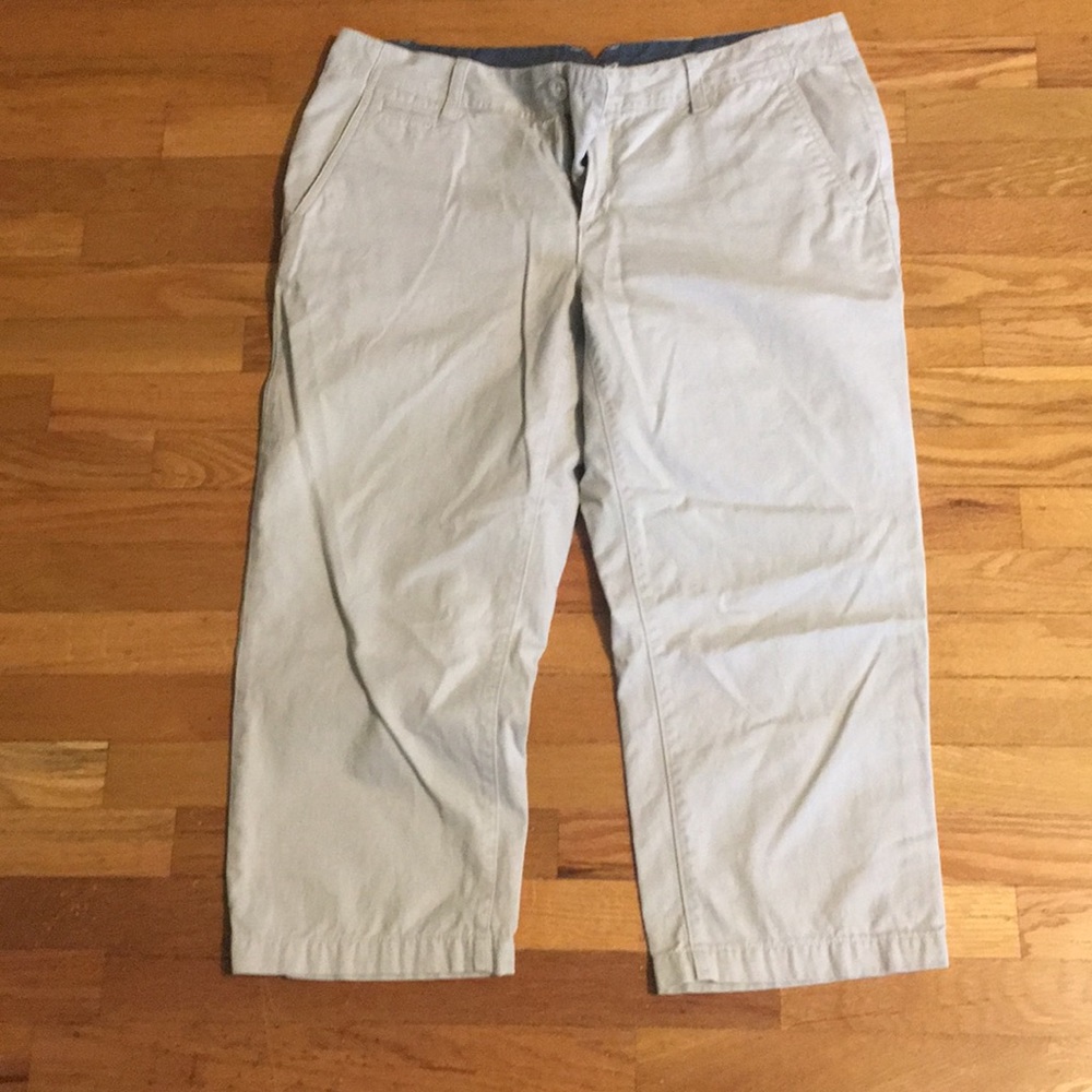 Eddie Bauer women’s Capri pants